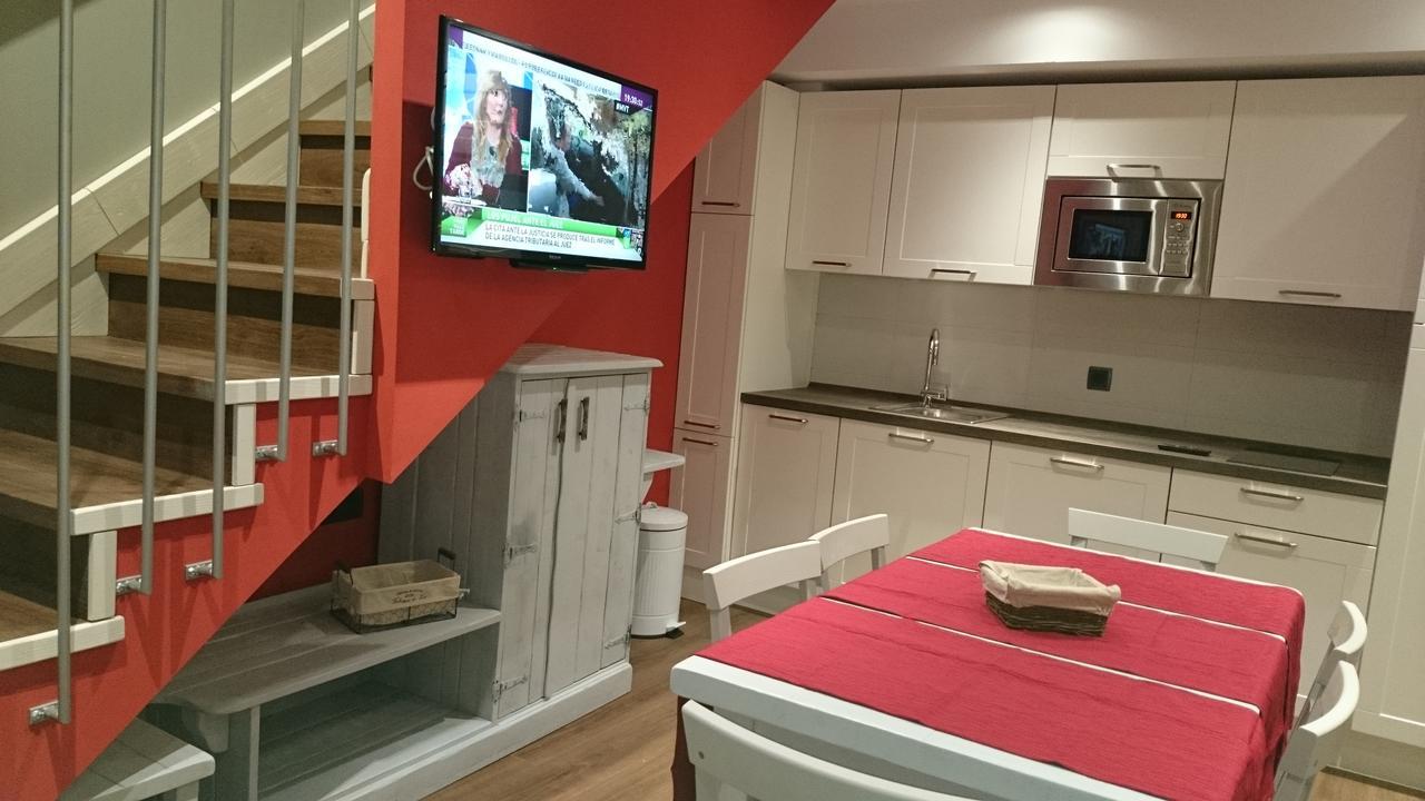 Apartamentos El Rincon De Andrea II Biescas  Kültér fotó
