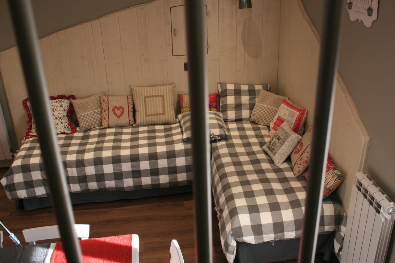 Apartamentos El Rincon De Andrea II Biescas  Kültér fotó