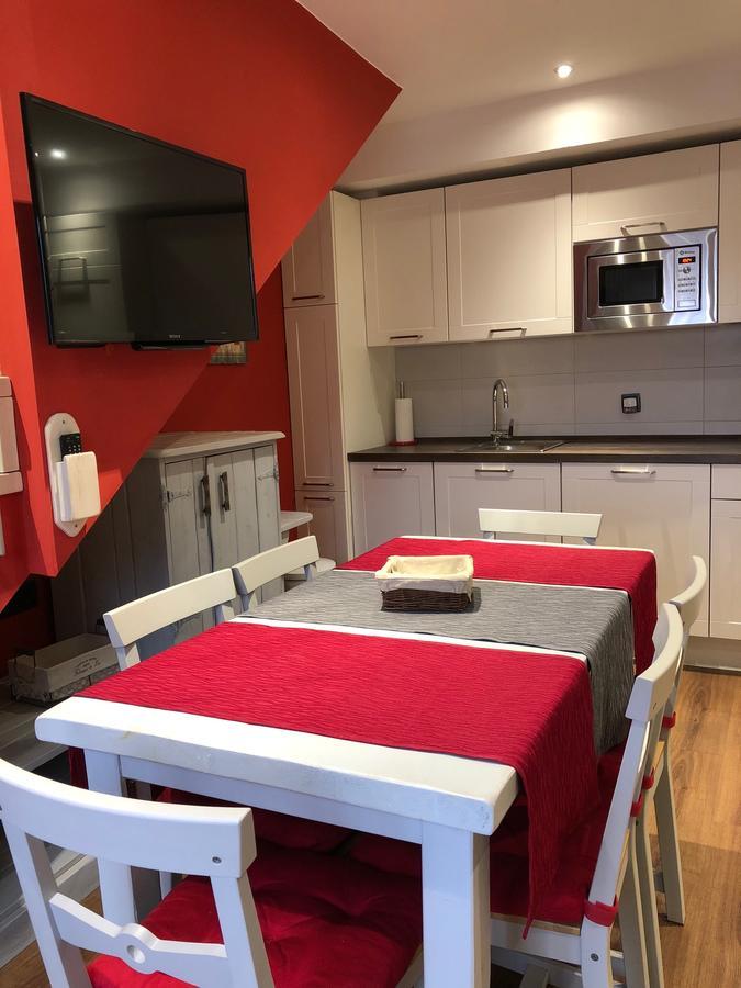 Apartamentos El Rincon De Andrea II Biescas  Kültér fotó