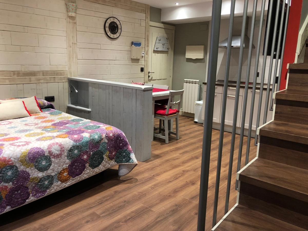 Apartamentos El Rincon De Andrea II Biescas  Kültér fotó