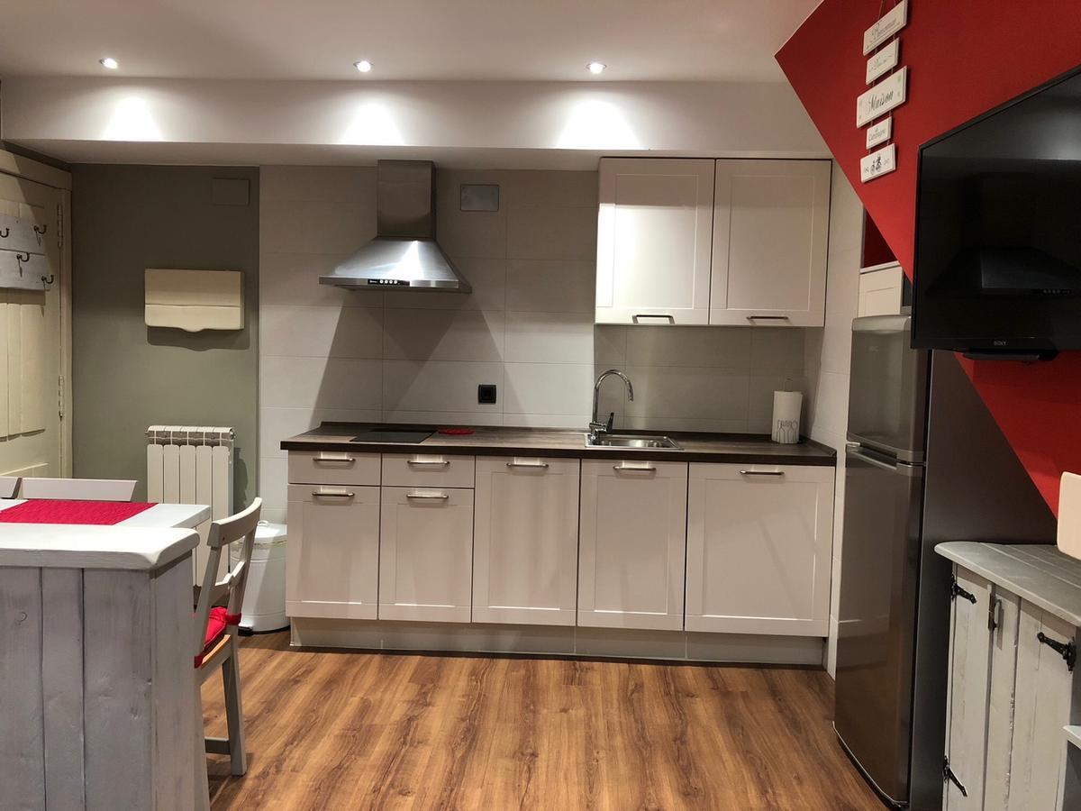 Apartamentos El Rincon De Andrea II Biescas  Kültér fotó